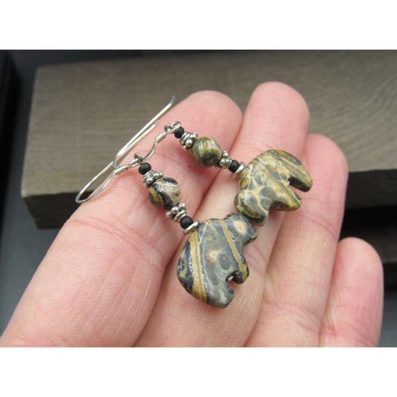 Sterling Silver Tiger Iron Animal Shape Stone Earrings - Picture 2 of 5